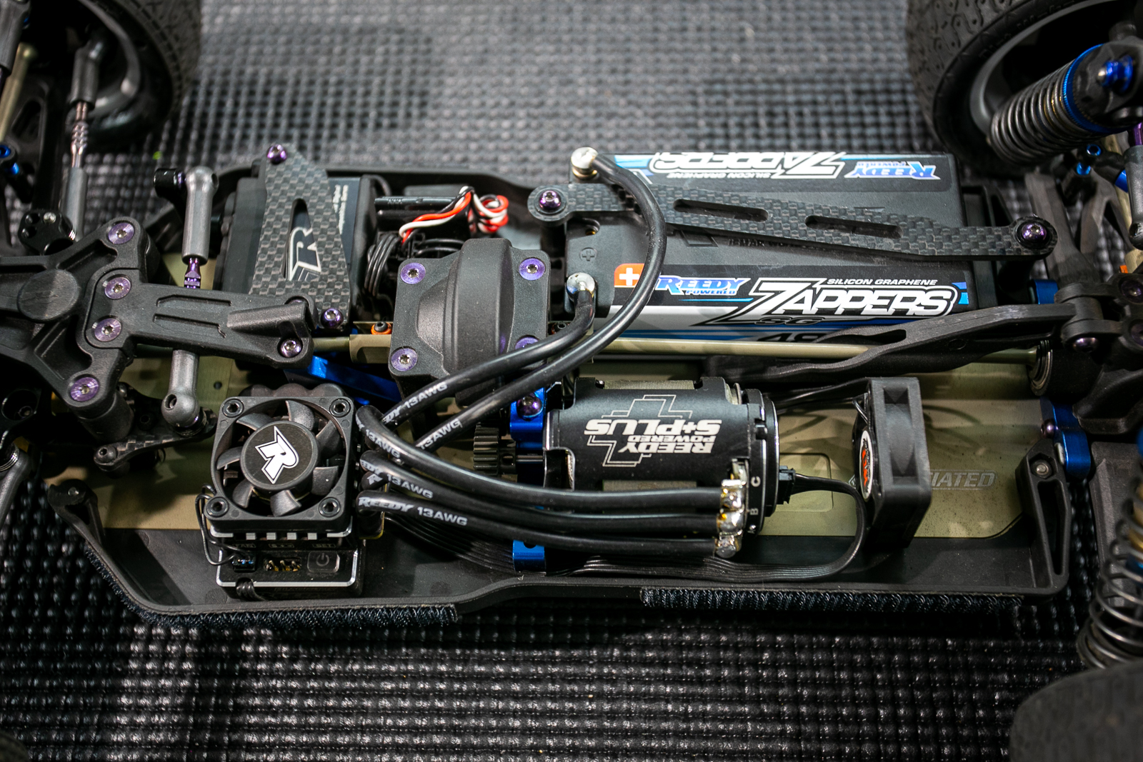 as you can see the wiring is super clean and