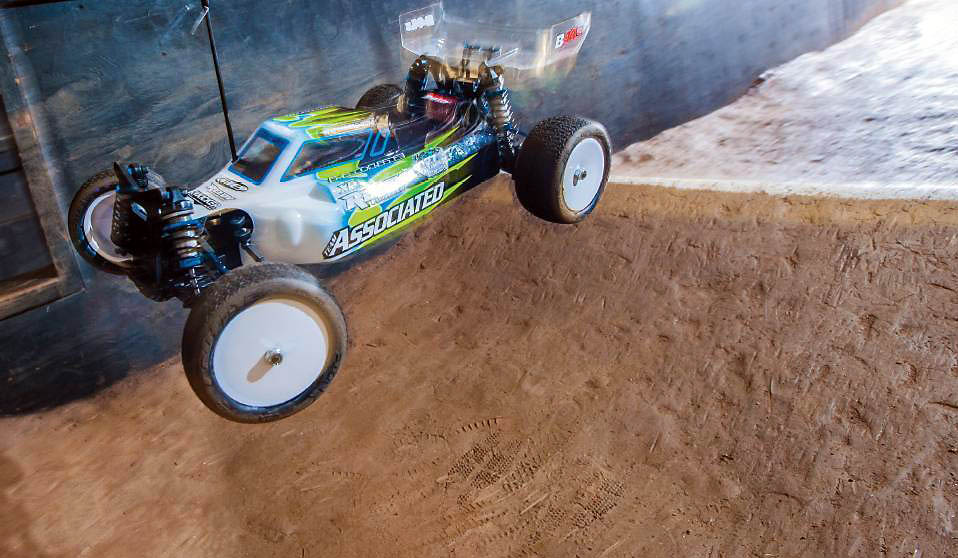 Team Associated B44.3 - RCCA - Review