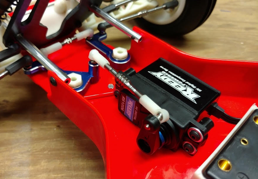 Team Associated RC10T Cliff Lett Front Wheels – White (AL24 / ASC7807F) 1:10 Scale